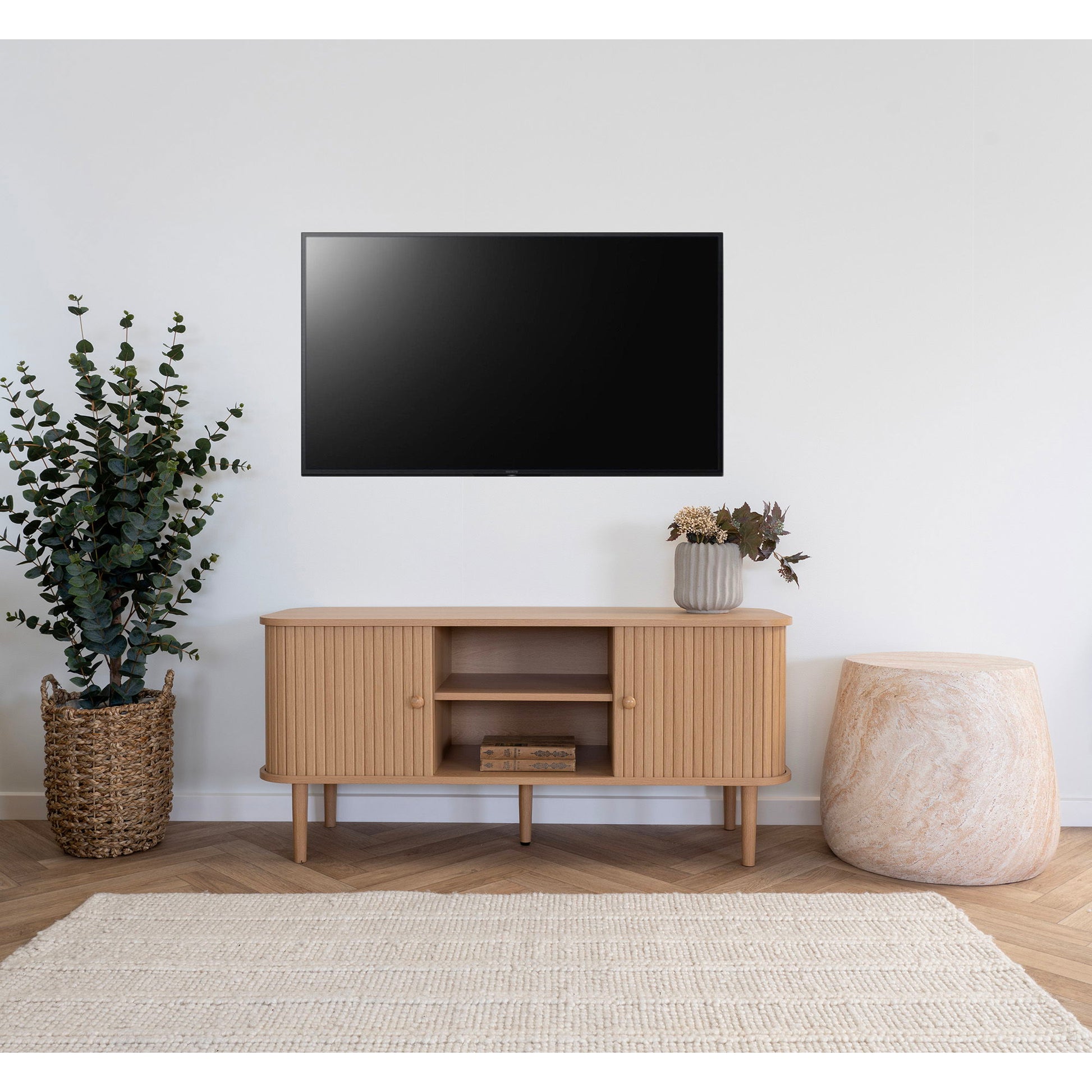 Nikko TV-bench