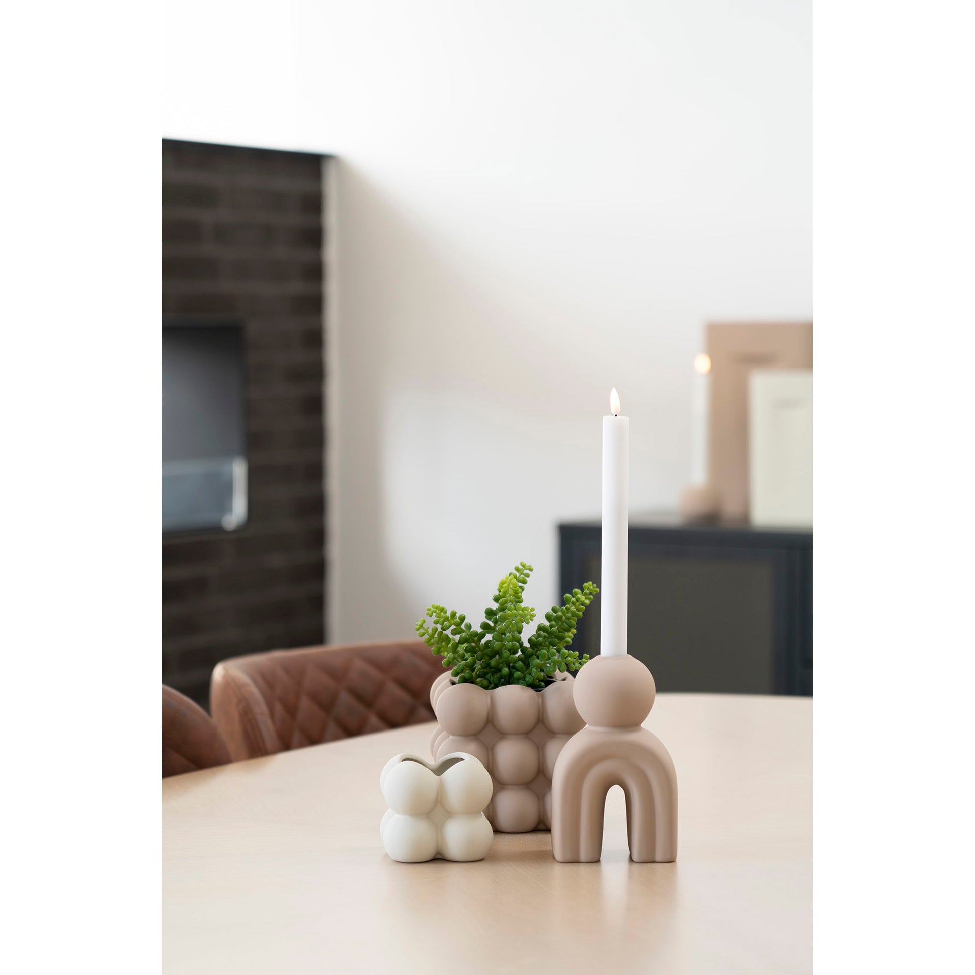 Candle holder