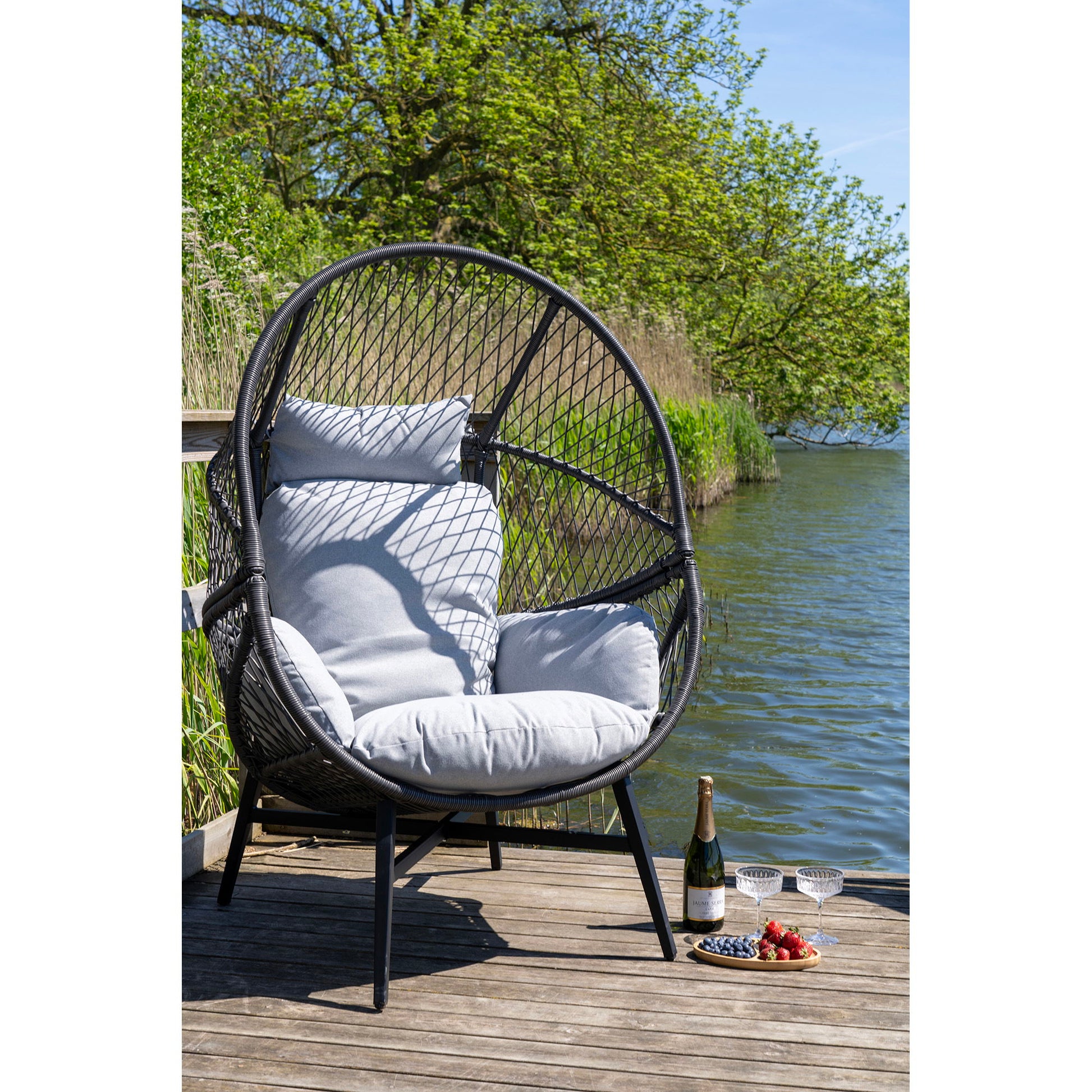 Rosario Lounge Chair