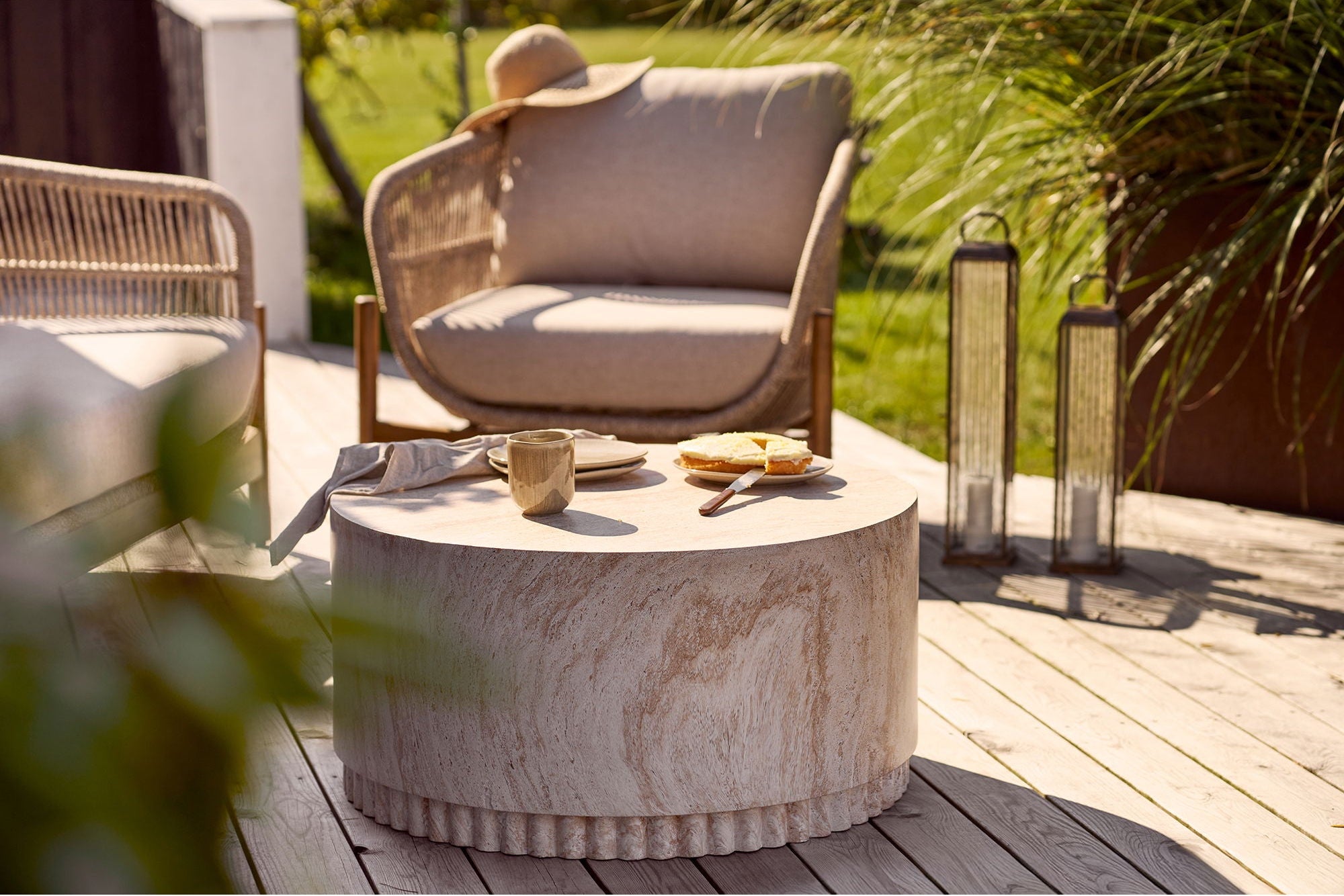 Bonn Coffee Table