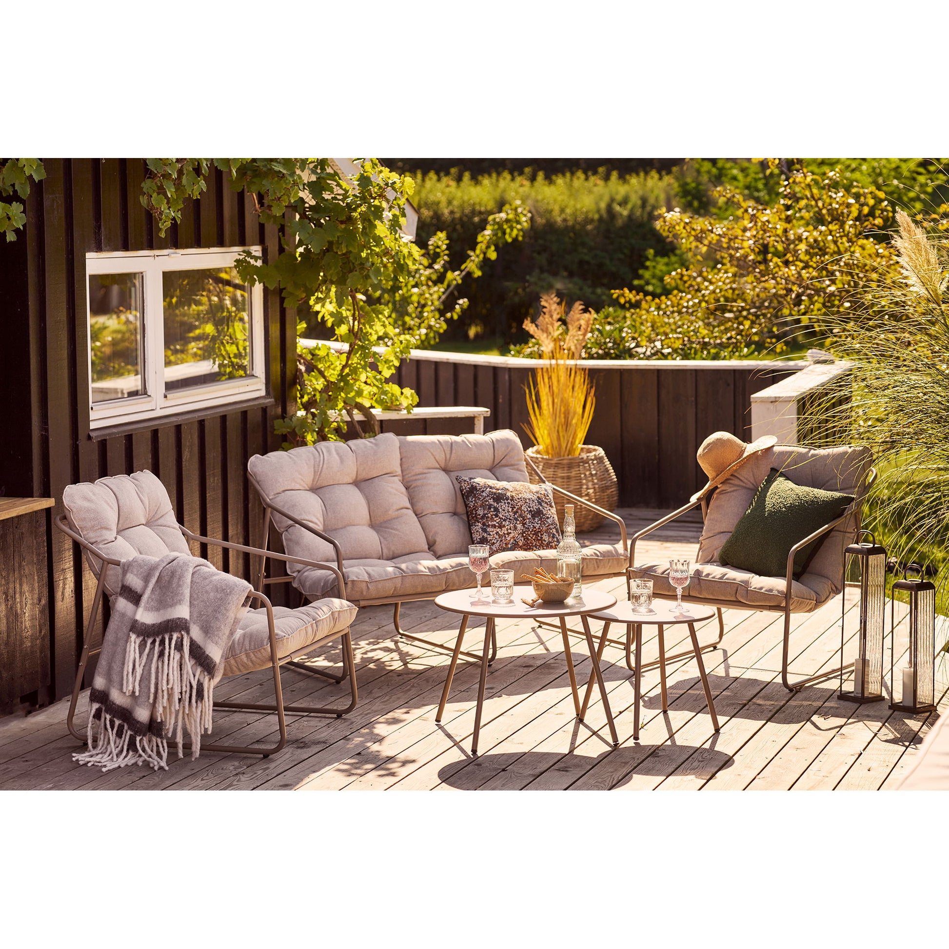 Nilo Lounge Set, steel, sand, incl. cushions