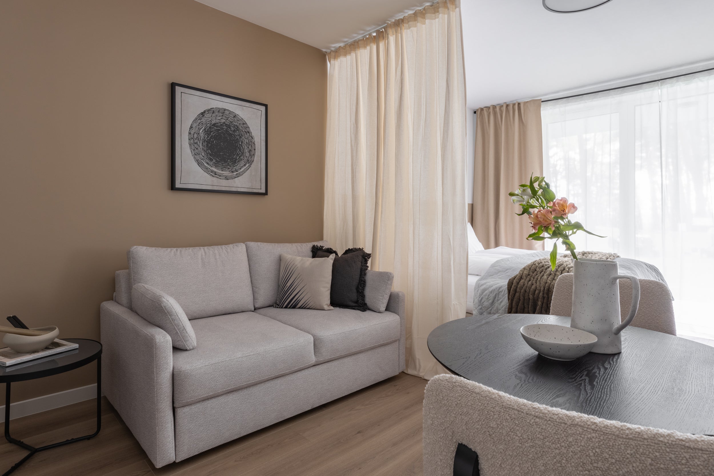 Roco 2-seter sofa med sovefunksjon