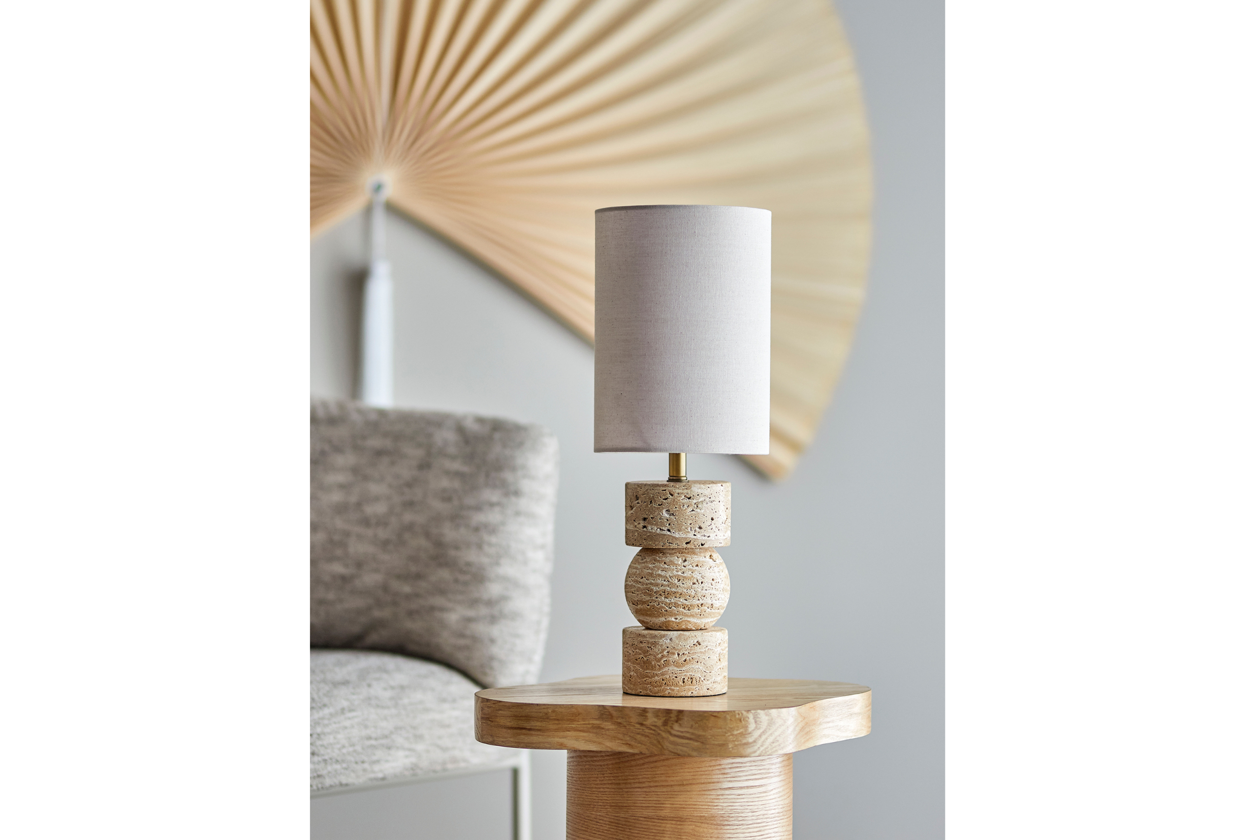 Marci Bordlampe – Travertin Natur