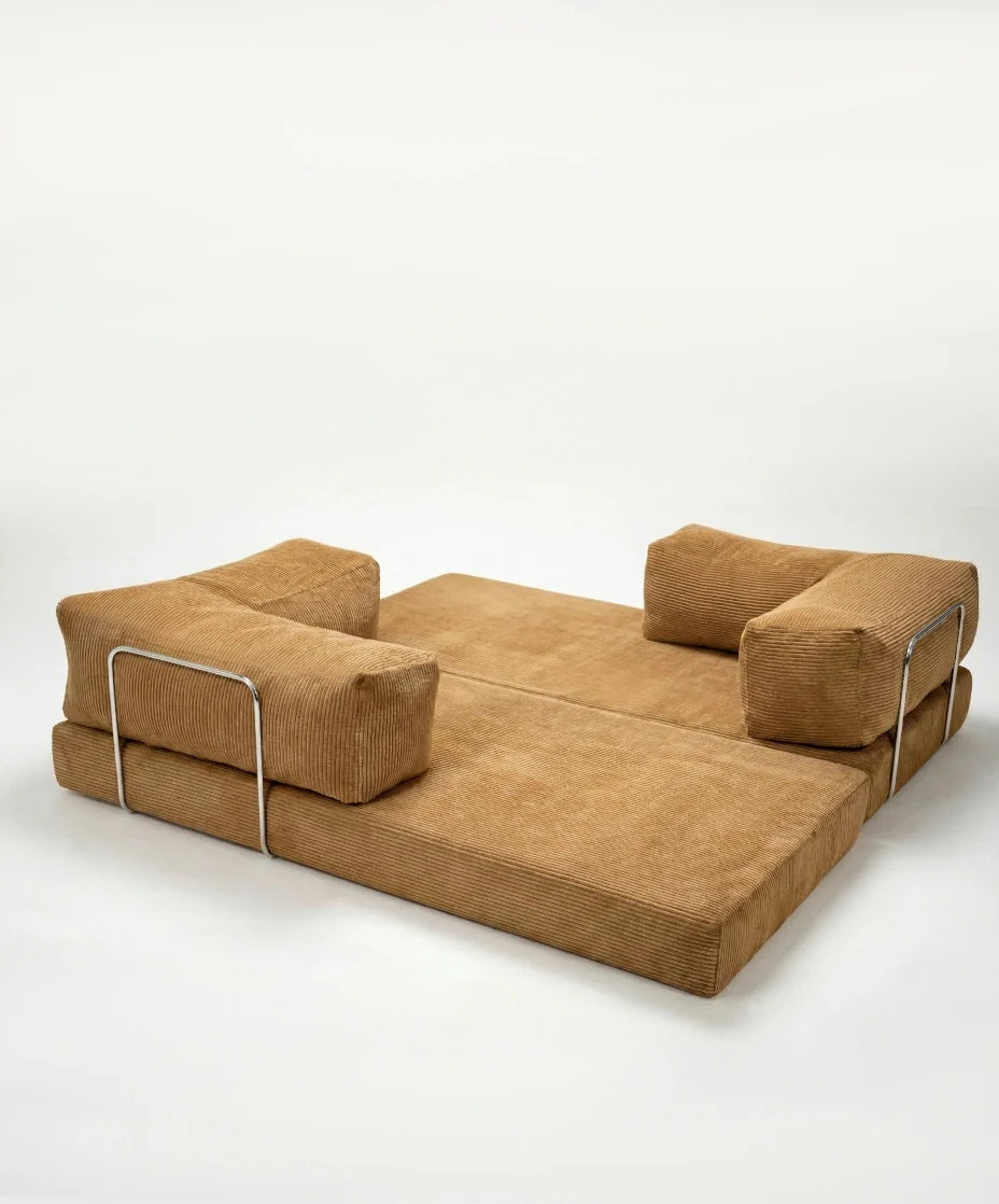 LOUNGEE