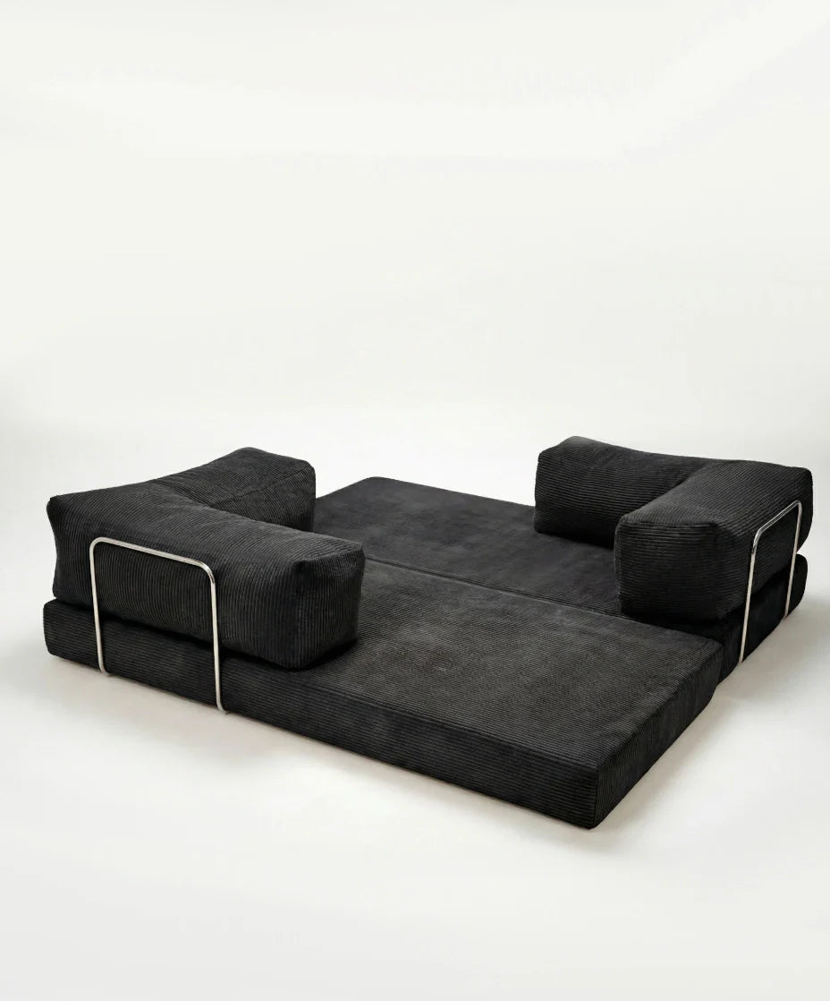 LOUNGEE