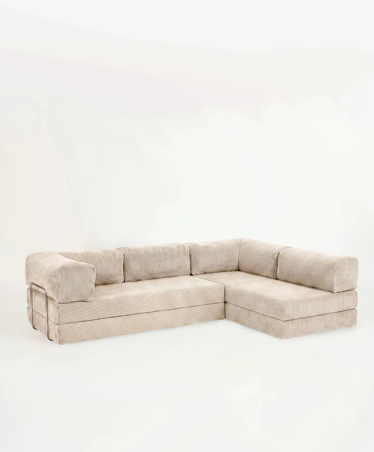 LOUNGEE Corner
