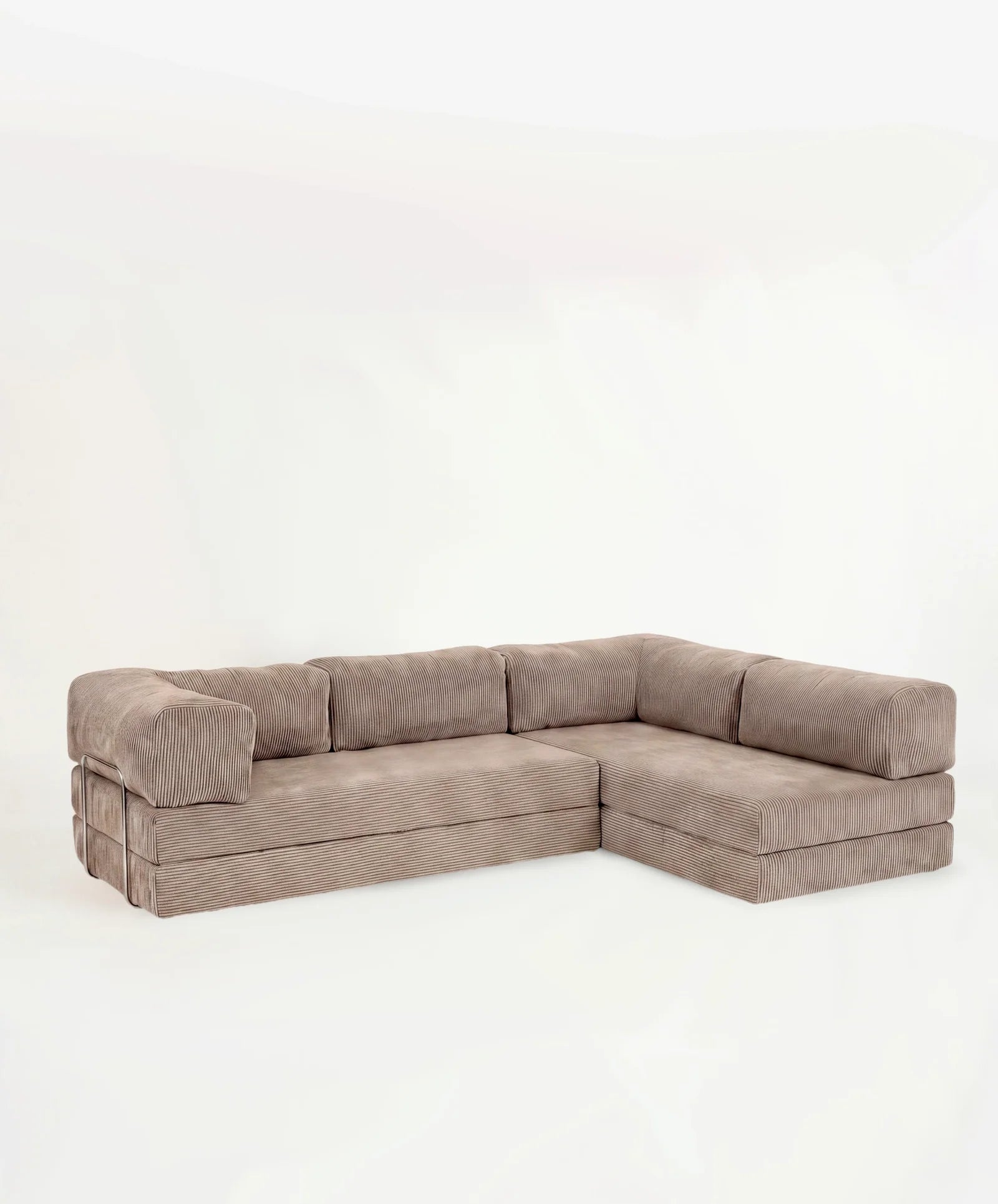 LOUNGEE Corner
