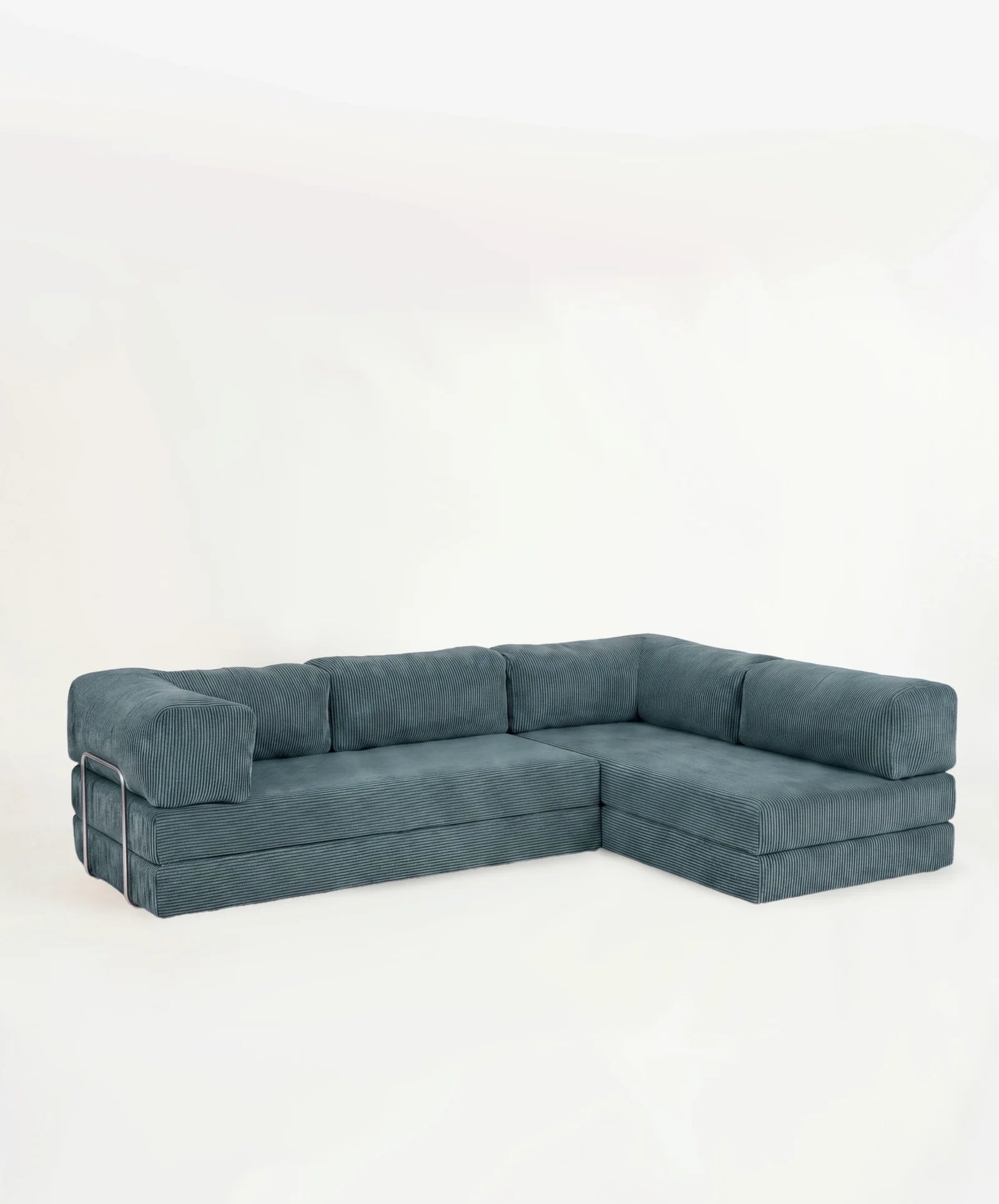 LOUNGEE Corner