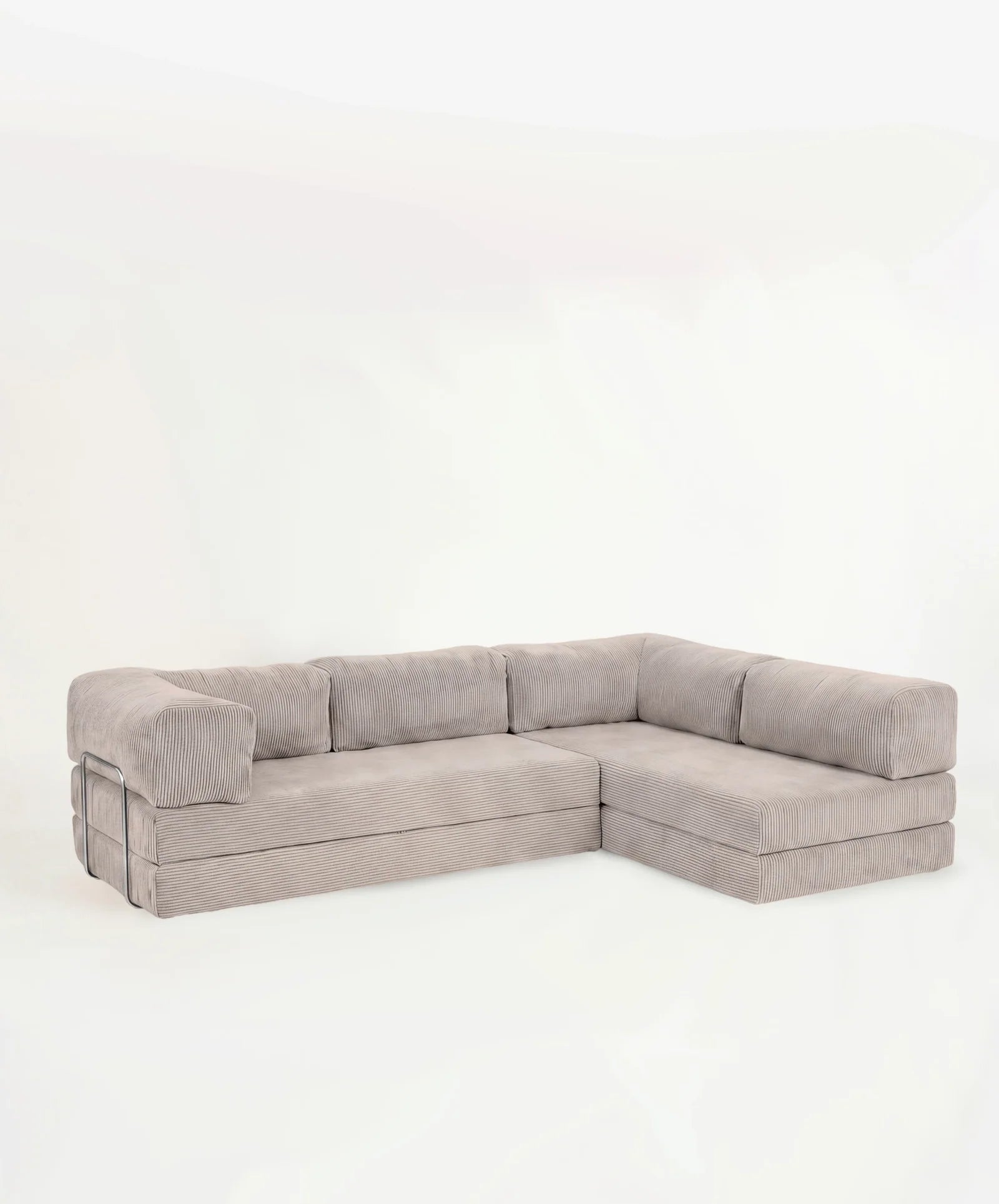 LOUNGEE Corner