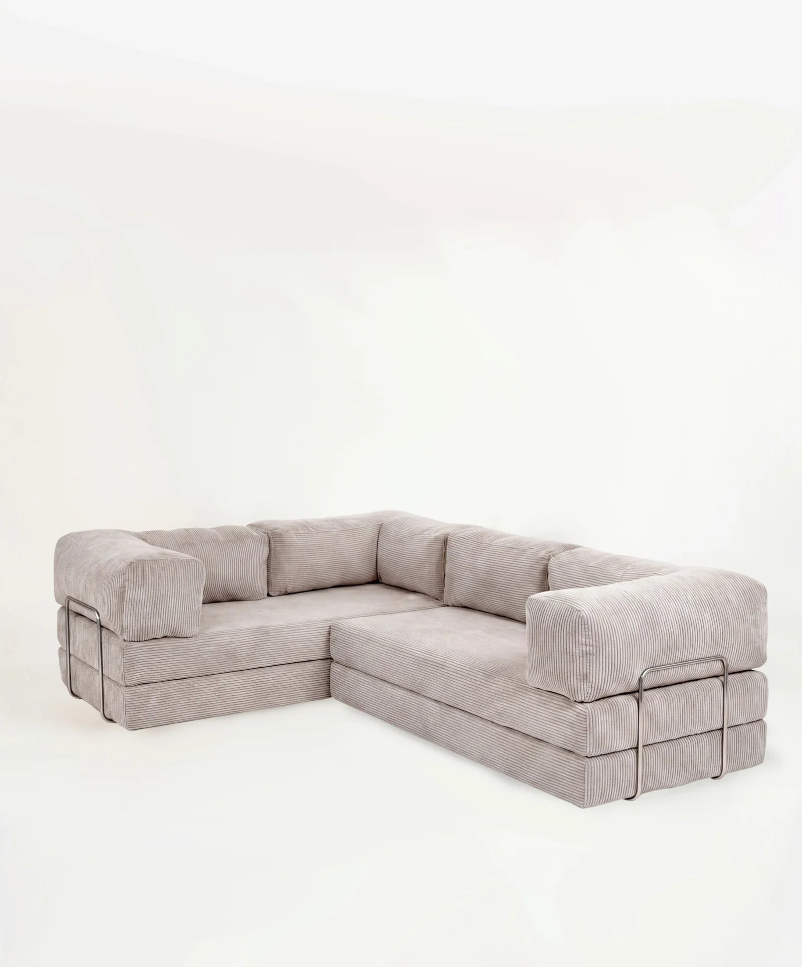 LOUNGEE Corner