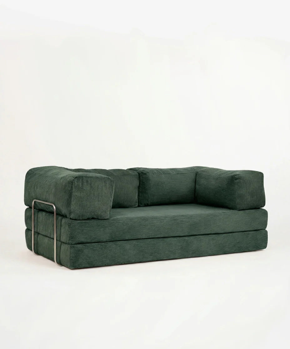 LOUNGEE