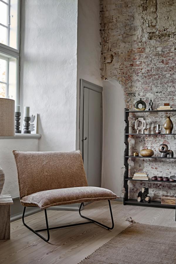 Cape Lounge Chair – Loungestol i brun bouclé fra Bloomingville