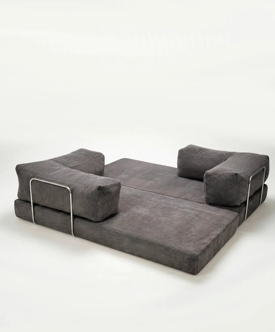 LOUNGEE