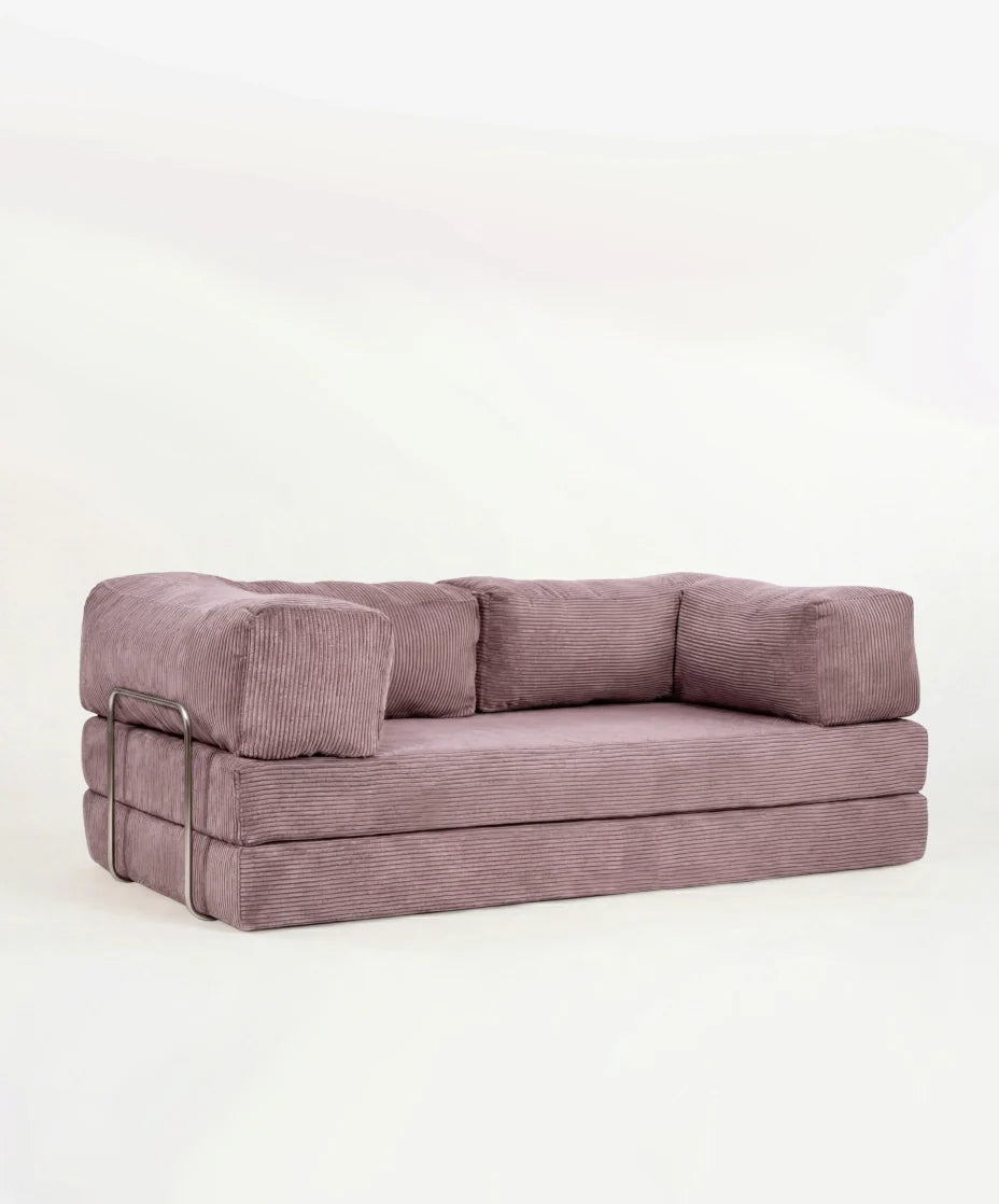 LOUNGEE