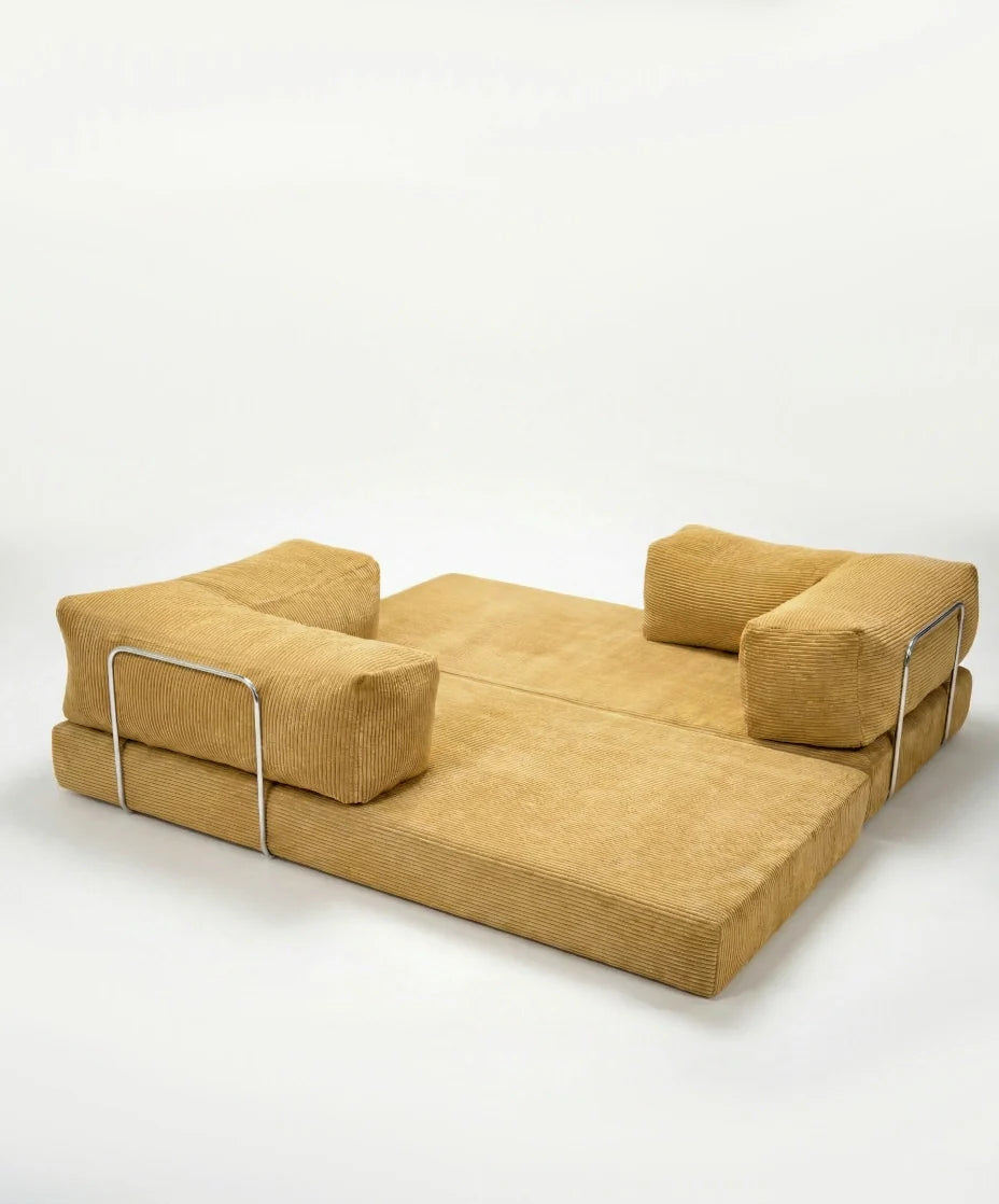 LOUNGEE
