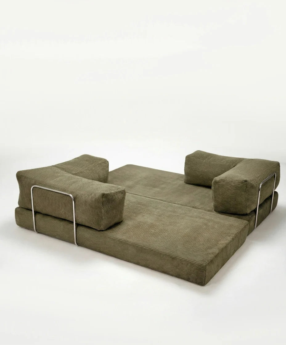LOUNGEE