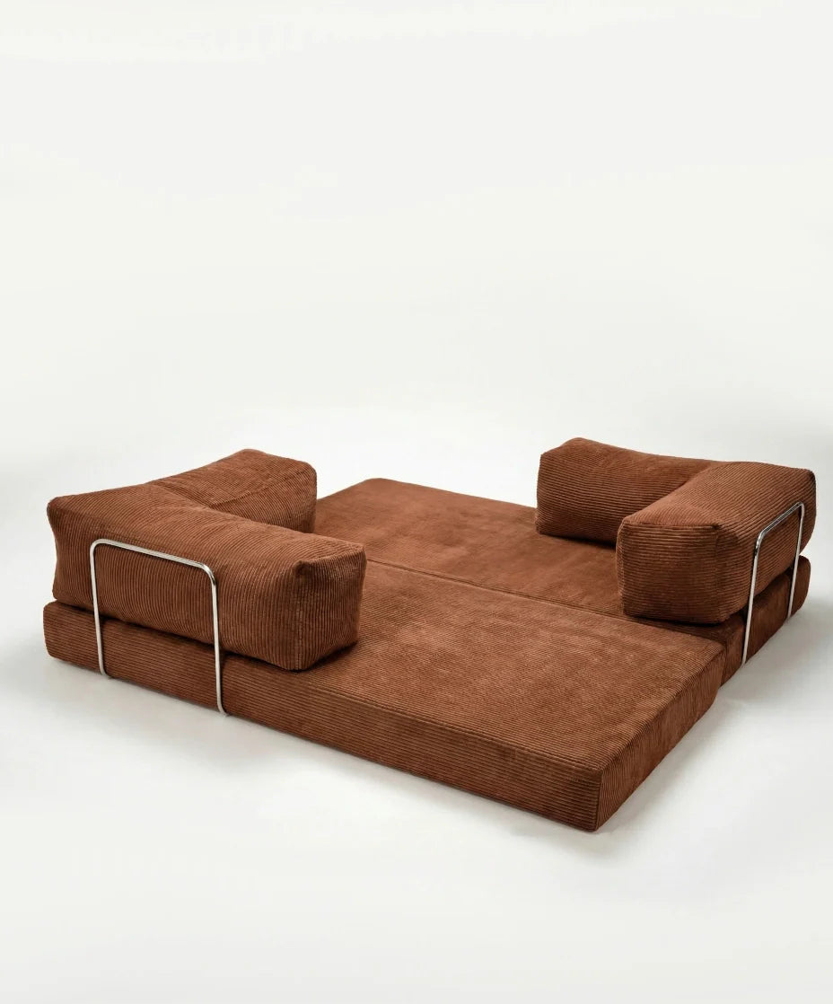 LOUNGEE