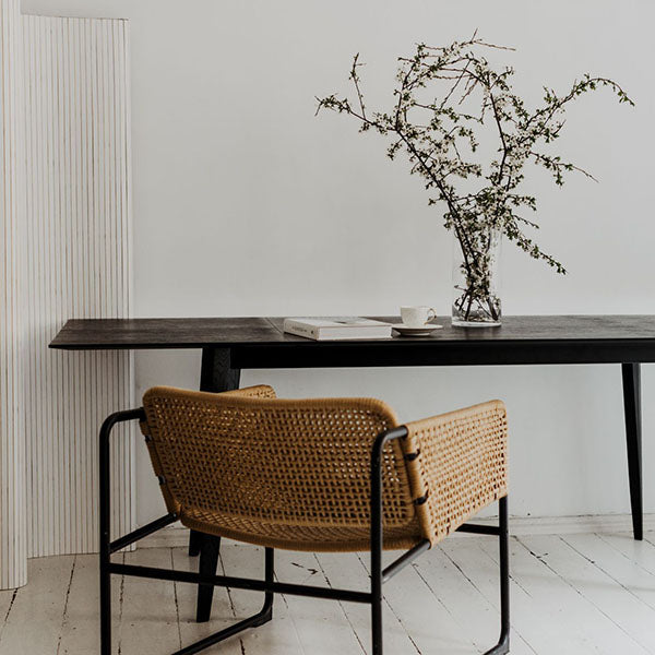 Bord spisebord svart eik